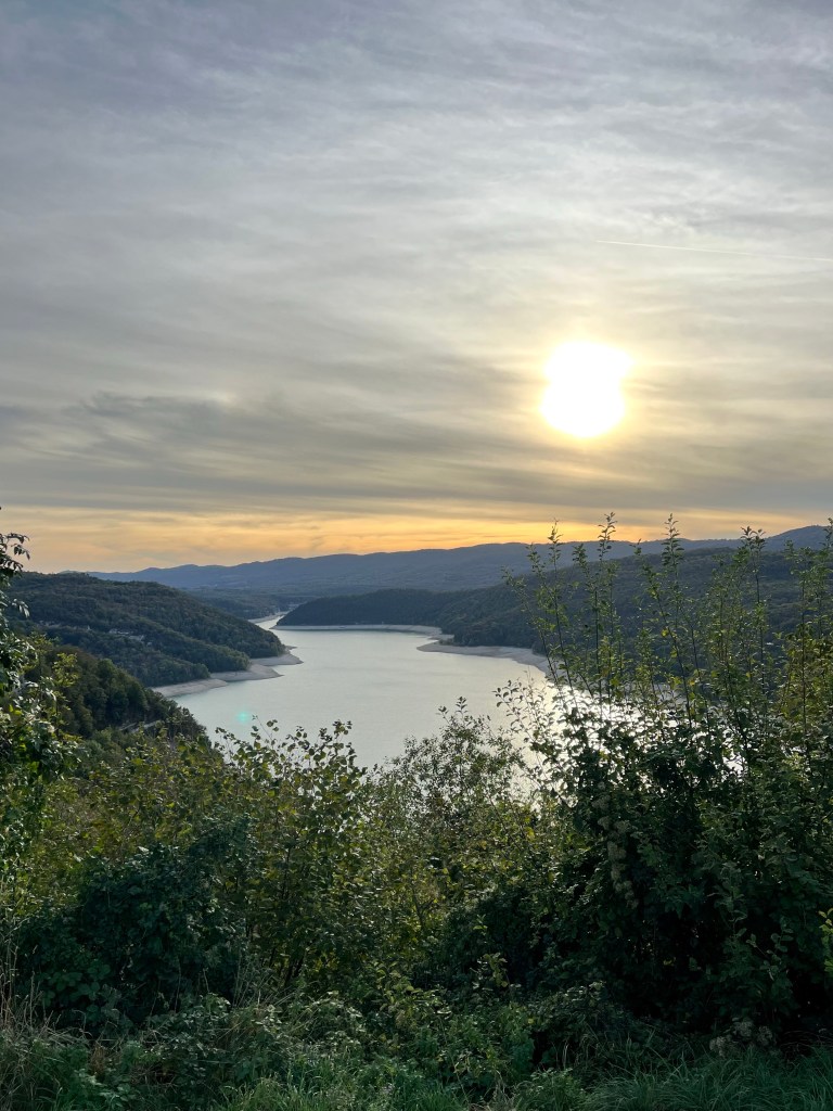 Lac de Vouglans
Jura
Coucher de soleil