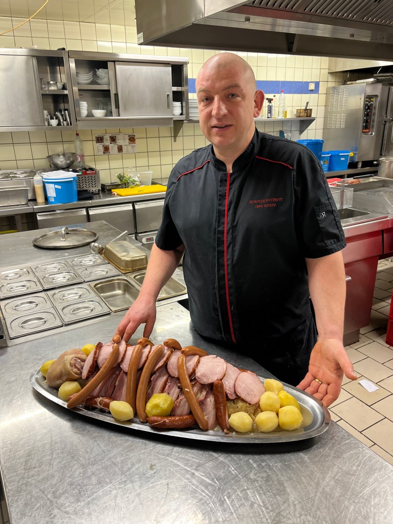 choucroute alsace spécialités culinaires itinéraire alsace carte routière carte de france épicurienne gastronomie produits locaux vaniti vadrouille vanity